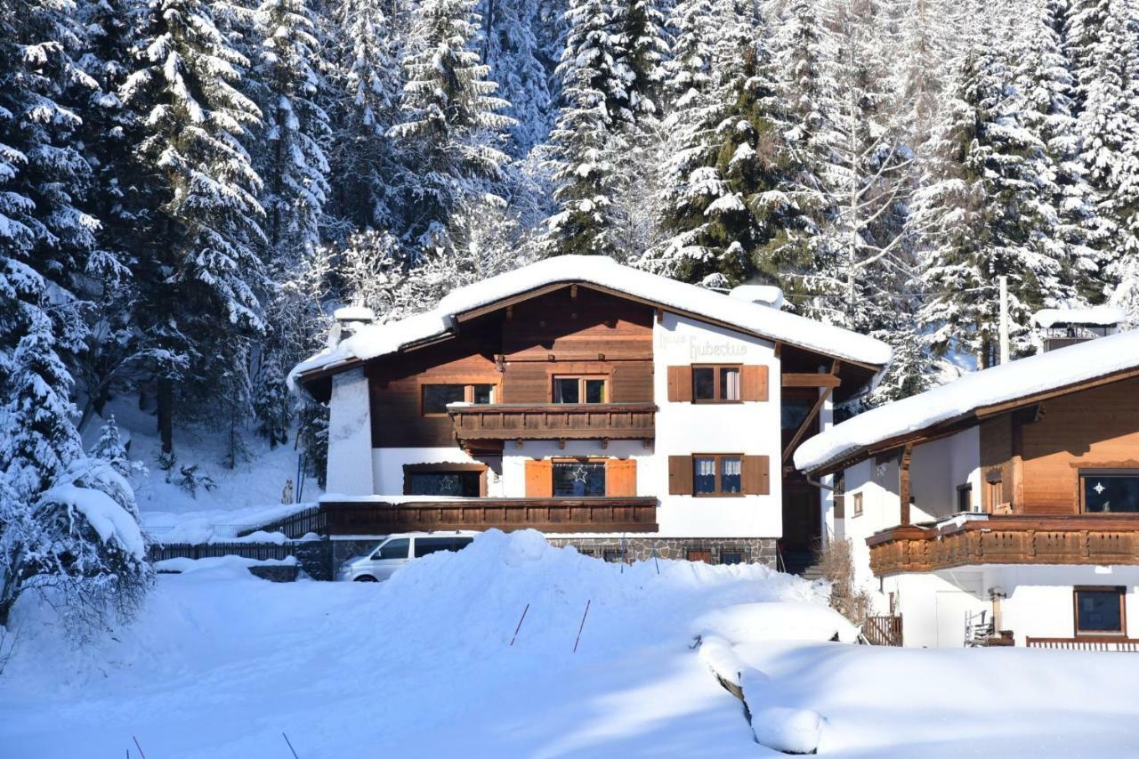 Appartement Haus Hubertus à Sankt Leonhard im Pitztal Extérieur photo
